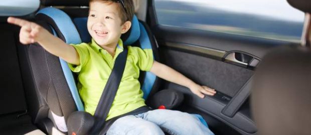 age enfant voiture